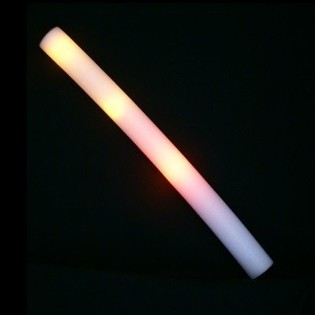 Bast&oacute;n LED de Espuma Monocolor - Palo de Fiesta - Naranja (24 uds)